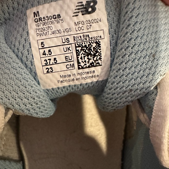 New Balance 530 Sneaker - Youth - Picture 2 of 10
